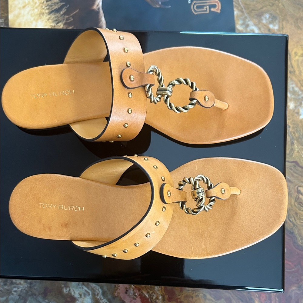 Tory Burch Brown Leather Sandals with Gold Accents - Picture 4 of 6
